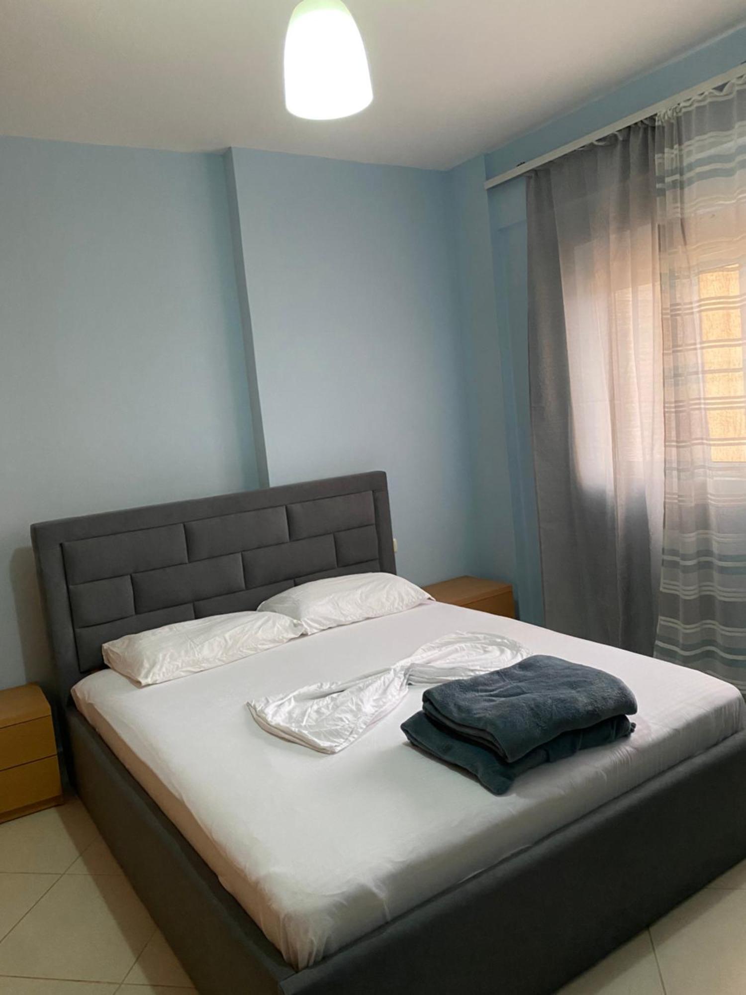 Titi'S Apartment Saranda エクステリア 写真